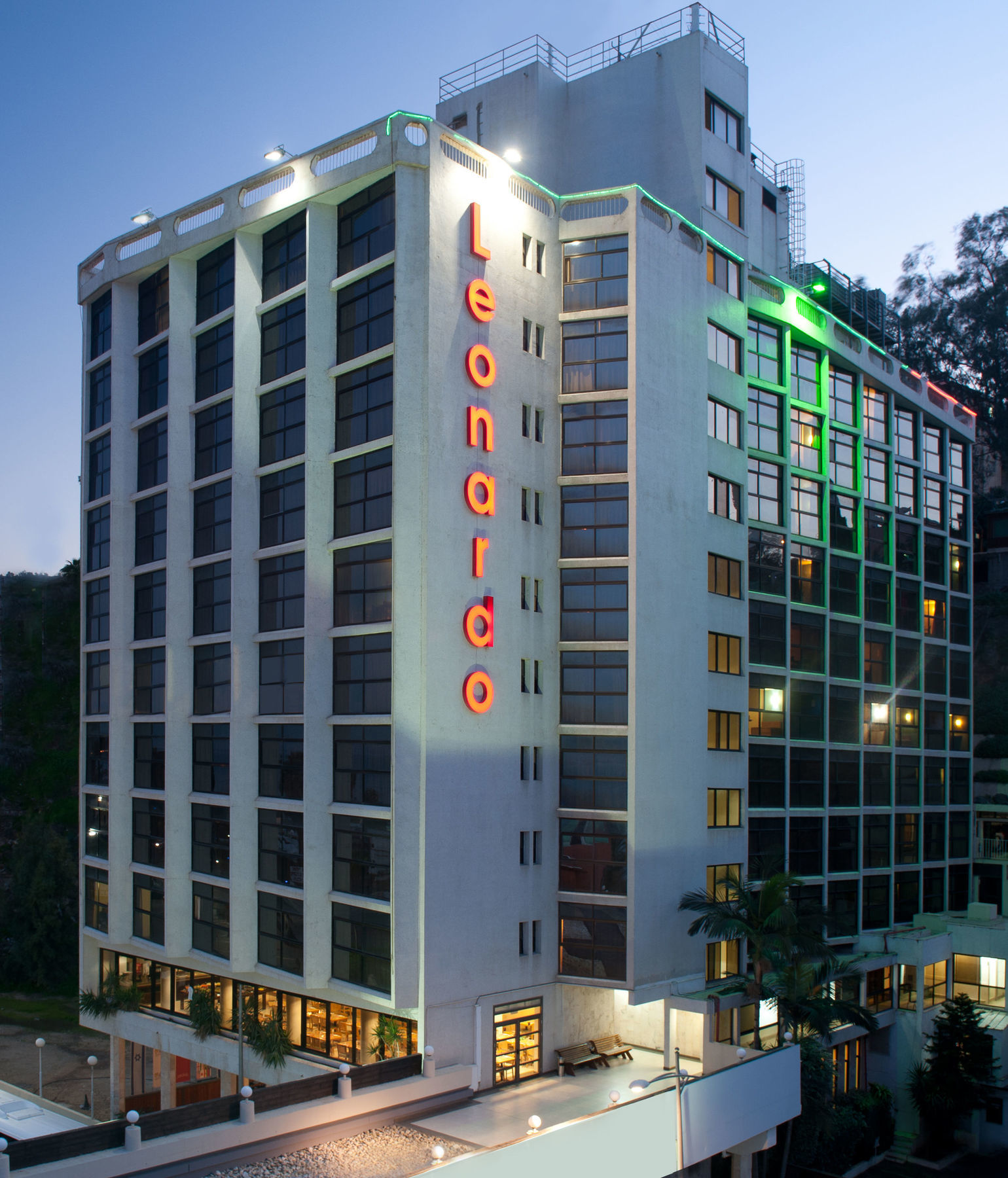 Leonardo Hotel Тверия Экстерьер фото