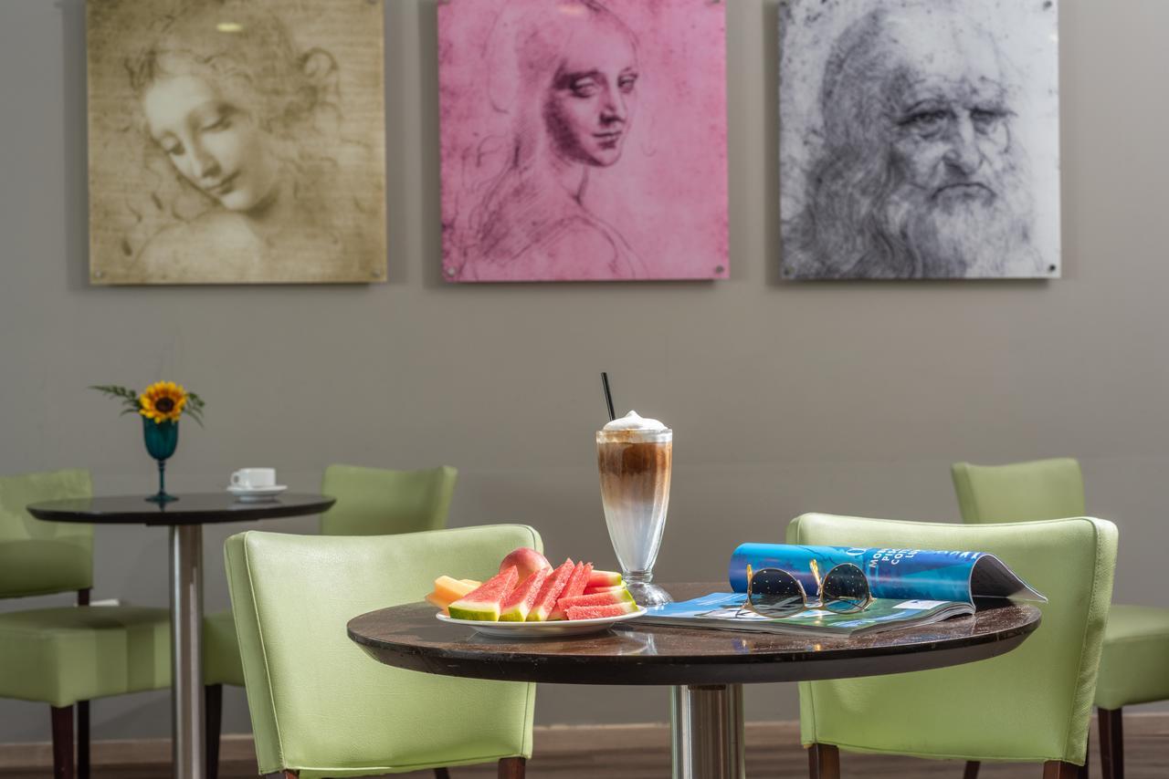 Leonardo Hotel Тверия Экстерьер фото