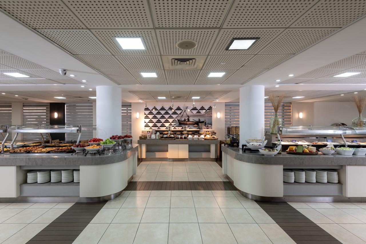 Leonardo Hotel Тверия Экстерьер фото