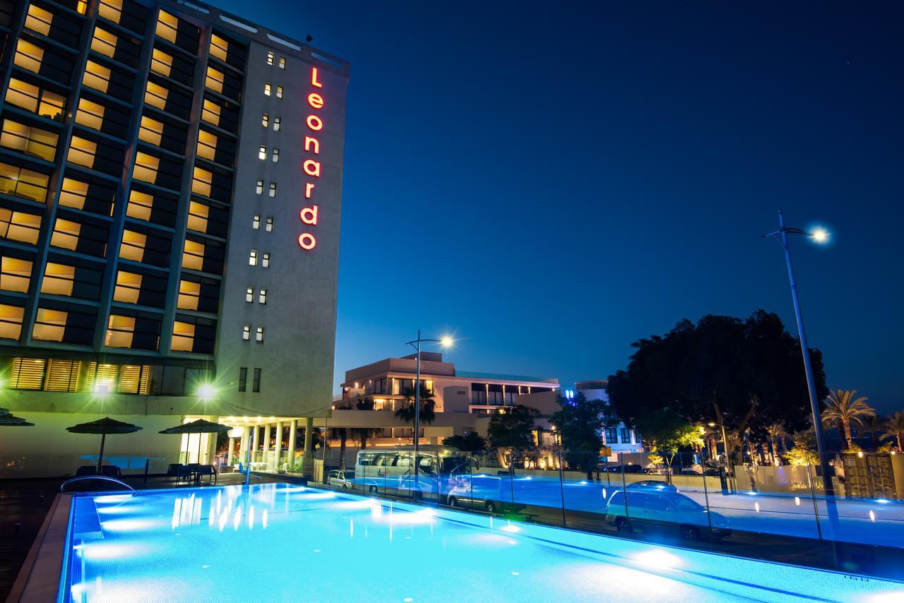 Leonardo Hotel Тверия Экстерьер фото